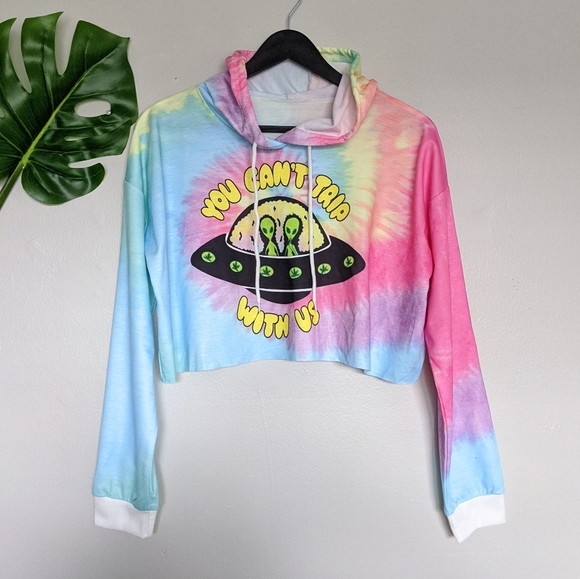 Tops - Tie dye cropped alien graphic trippy hoodie